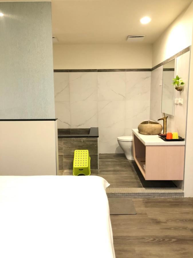 Yy Elleys Home Jiaoxi Exterior foto